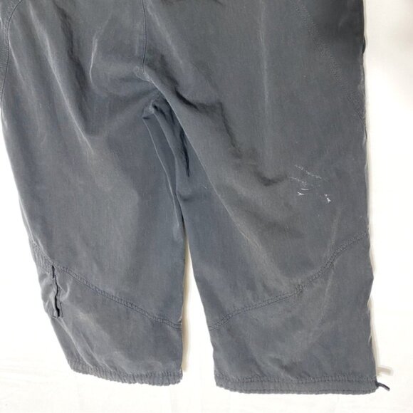 Vintage Nike Black Long Shorts Activewear Athletic Workout Shorts M - Picture 10 of 15